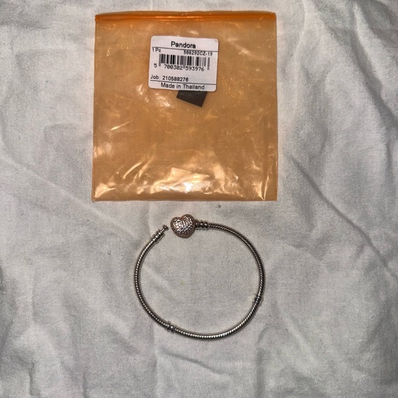 Pandora Pavé Sterling Silver Bracelet w 14k rose gold-plated heart clasp - - Picture 7 of 15